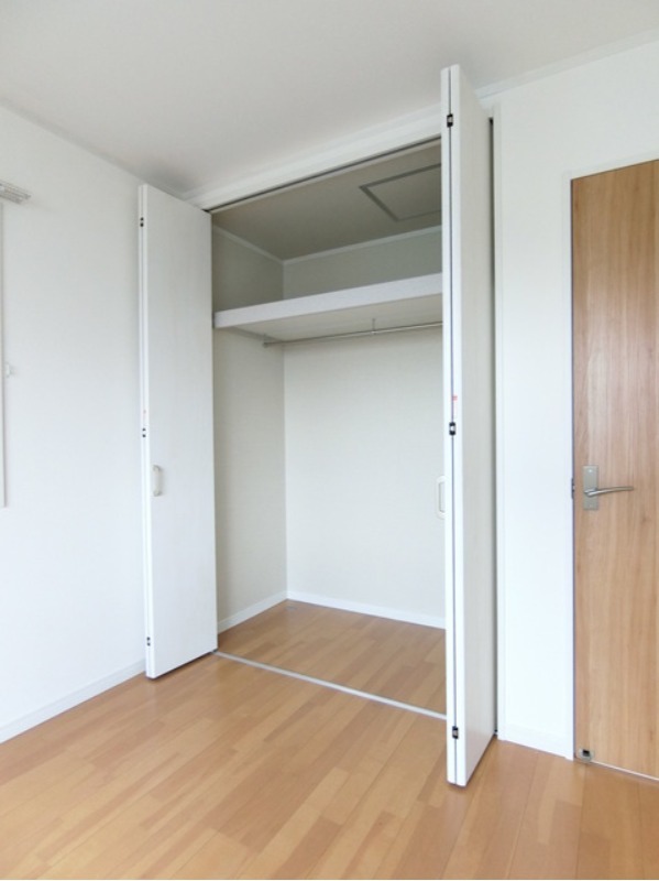 収納　図面と現状に相違がある場合には現状を優先