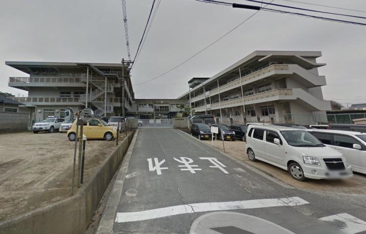 中学校　倉敷市立玉島東中学校（中学校）まで1700m