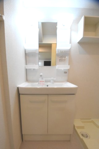 洗面設備　洗髪洗面化粧台付き☆