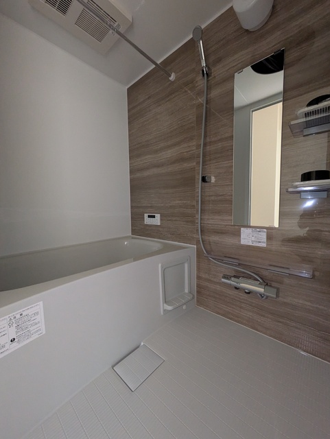 バス・シャワールーム　※現在建築中　３０１号室モデルルームの写真です