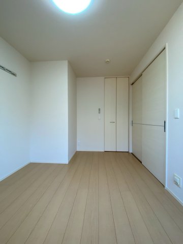 居室・リビング　きれいな洋室です