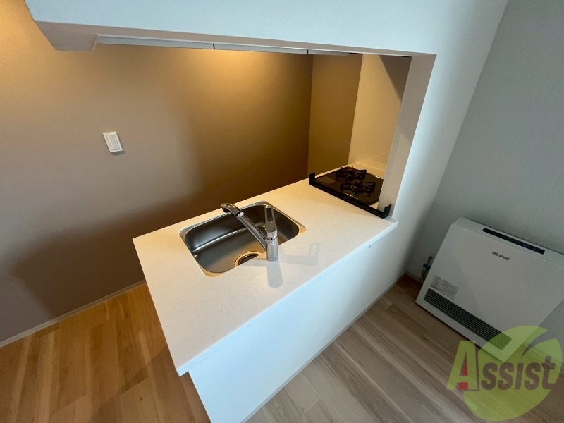 キッチン　リビングが見渡せる対面キッチンになってます。