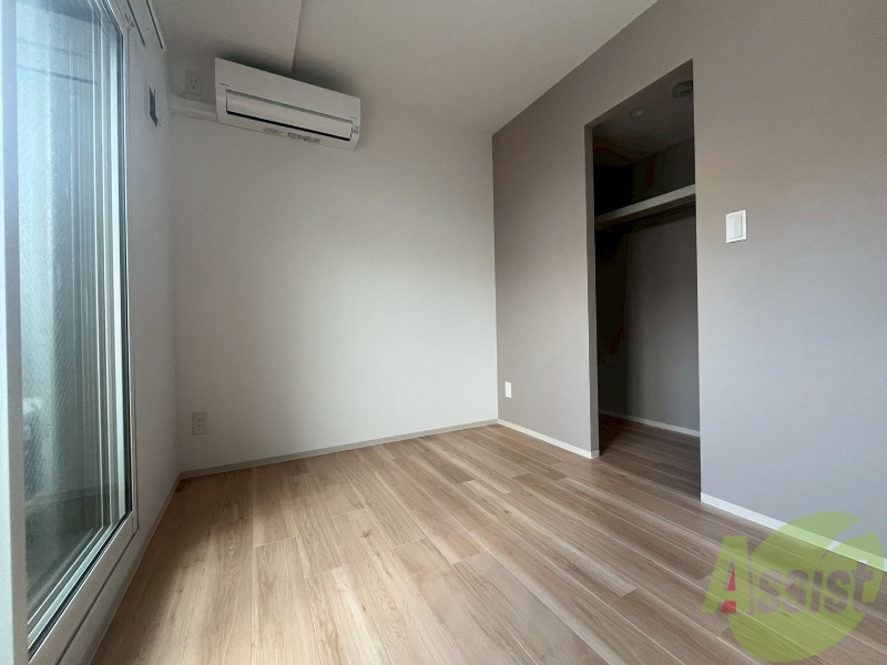 その他部屋・スペース　こちらのお部屋は光が差し込む、温かみのあるお部屋です。