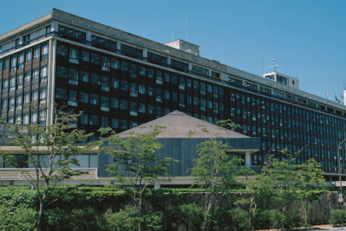 役所　岡山県庁（役所）まで854m