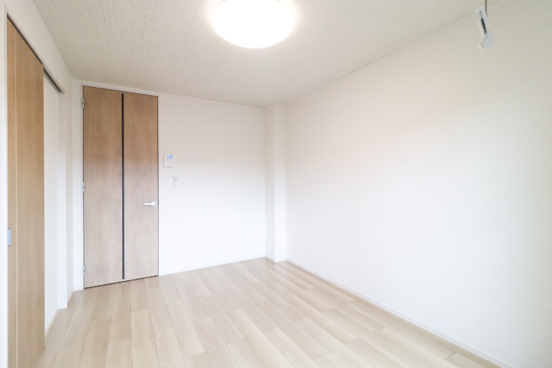 居室・リビング　図面と現状に相違がある場合には現状を優先