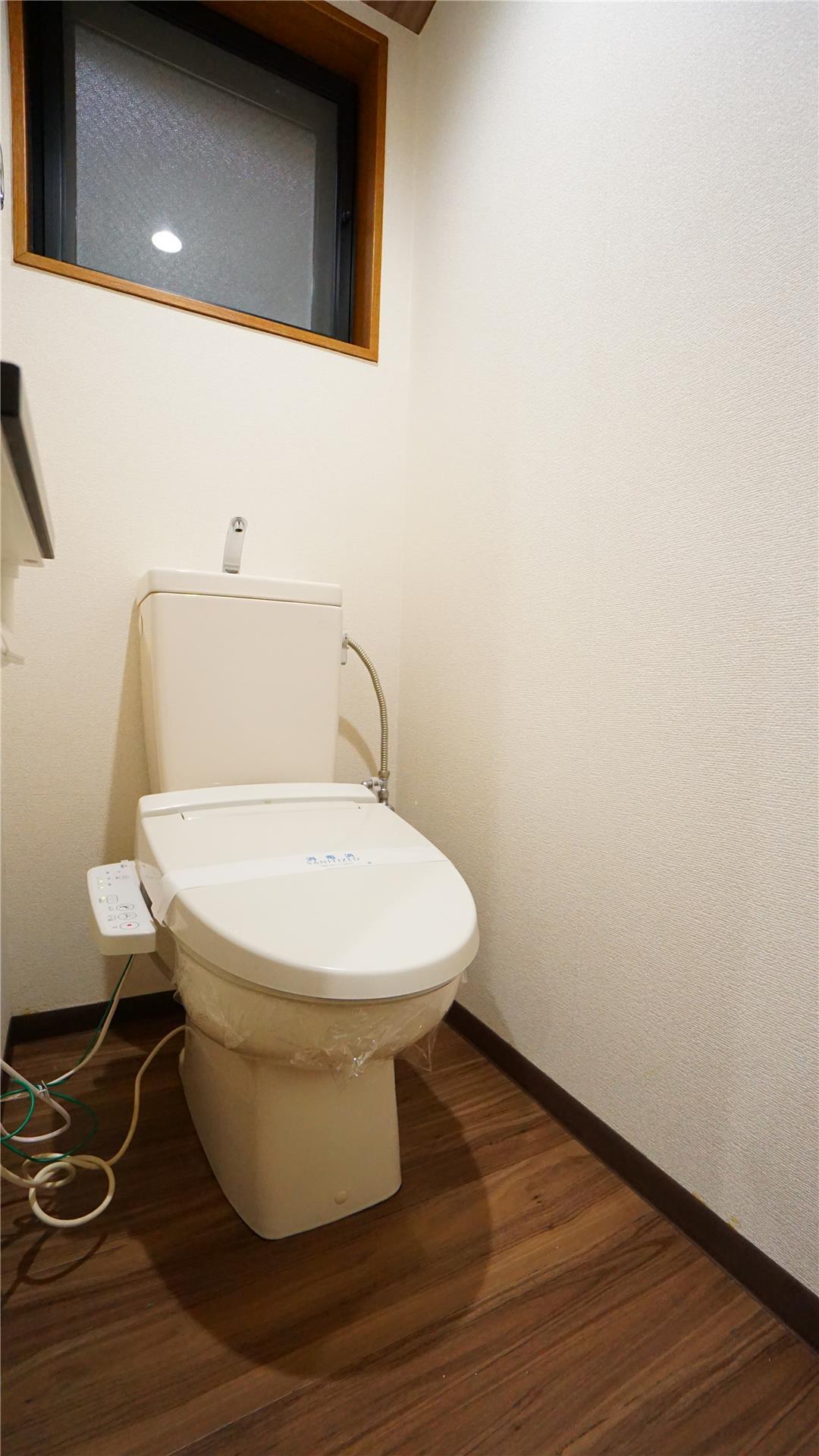 トイレ　別のお部屋の写真です