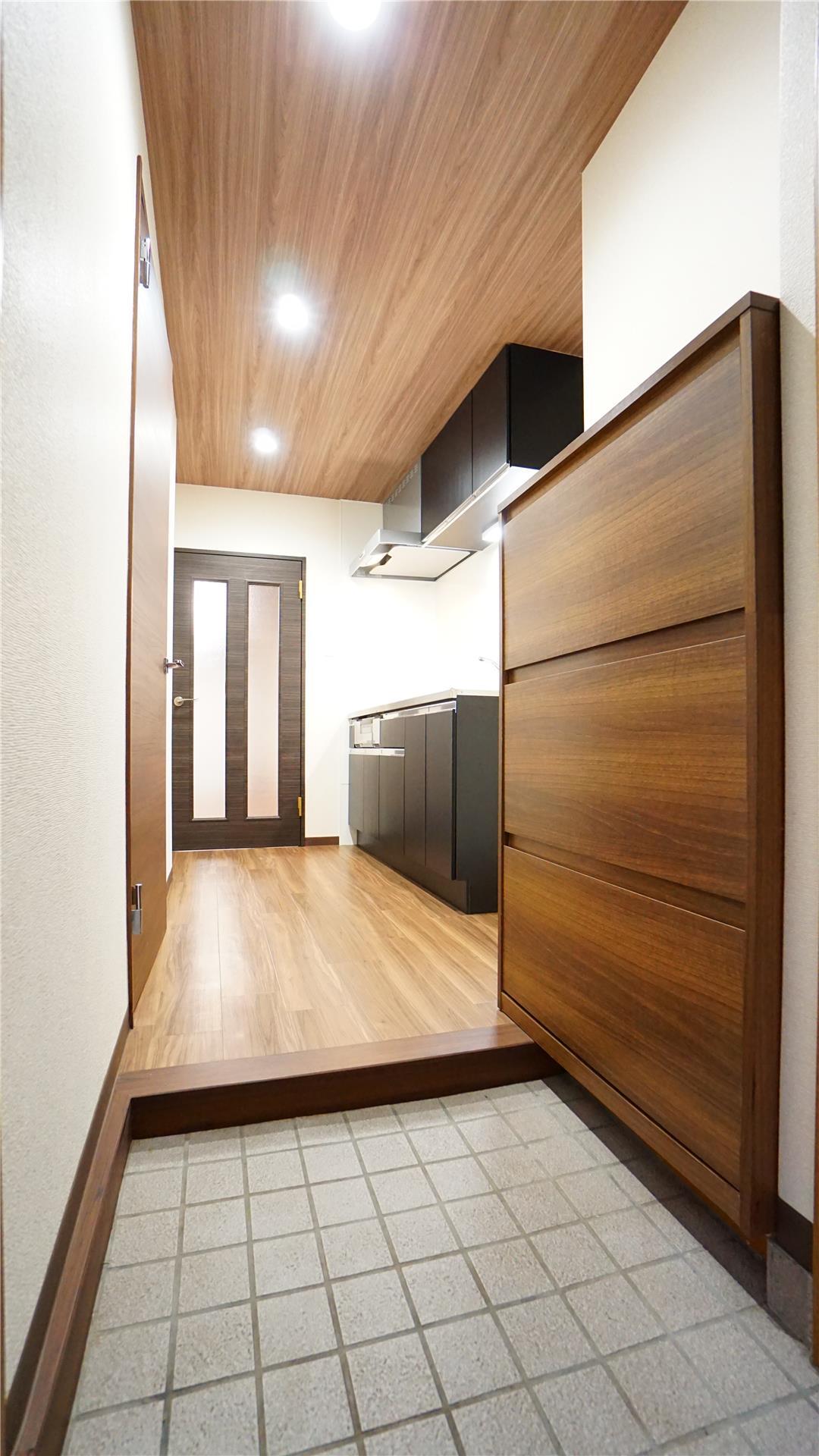 玄関　別のお部屋の写真です