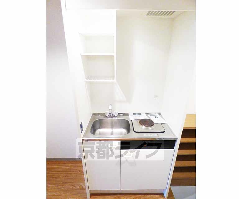 キッチン　コンパクトなキッチン。