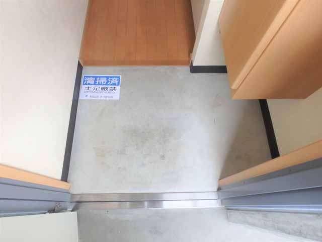 玄関　下駄箱付き♪