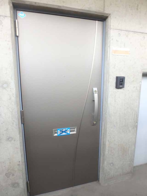 その他　玄関ドア