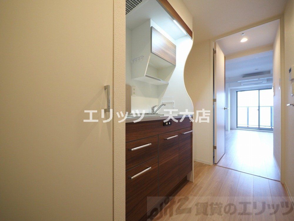 キッチン　収納