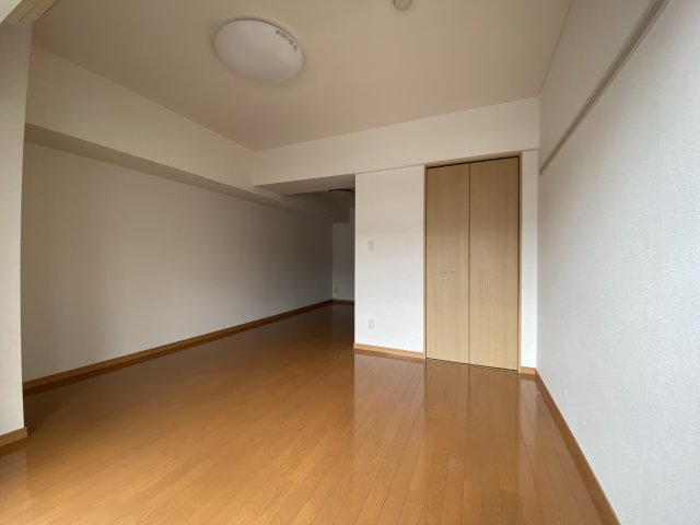 居室・リビング　同物件内別号室のお写真になります