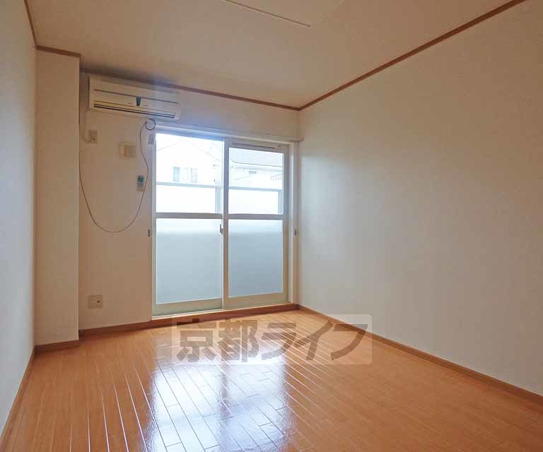 その他部屋・スペース　広々としたお部屋です。