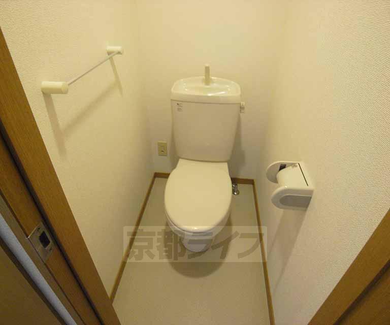 トイレ　洋式のトイレです。