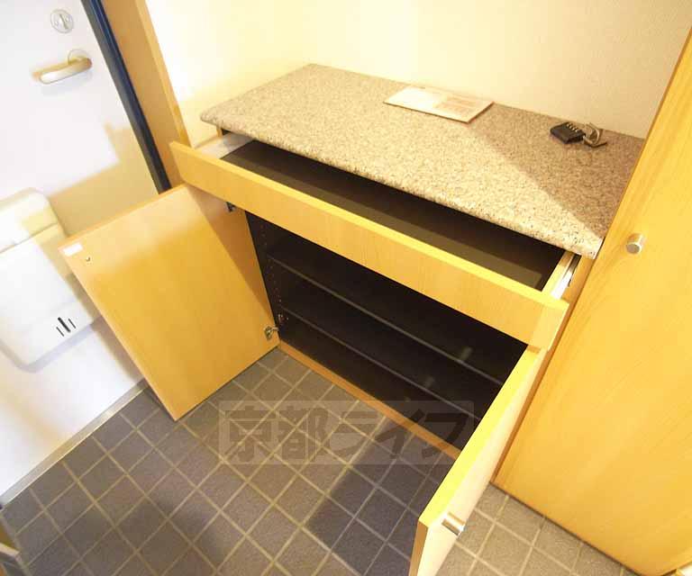 収納　嬉しいシューズボックス付きです。