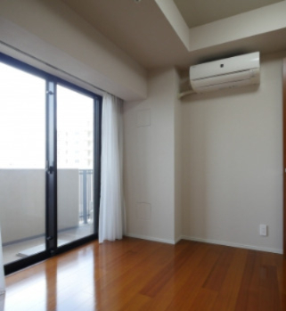 居室・リビング　室内写真は別部屋参考写真になります。