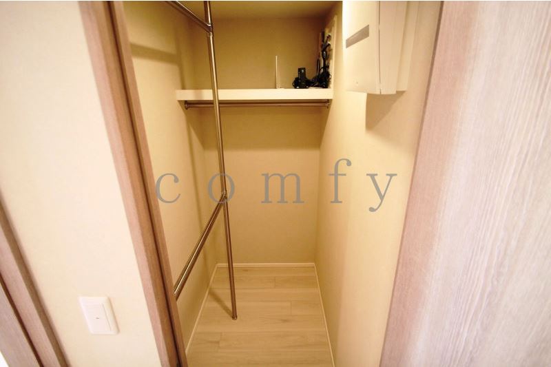 収納　ウォークインクローゼット