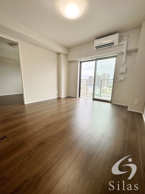 居室・リビング　同仕様