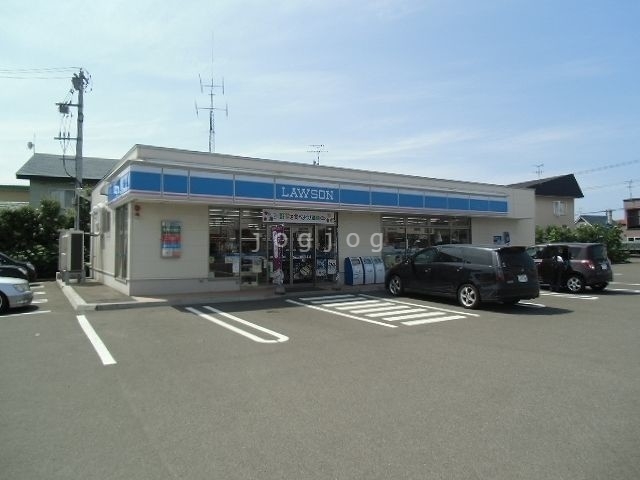 コンビニ　ローソン 札幌曙６条店（コンビニ）まで872m