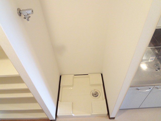 その他設備　洗濯機置き場は室内です