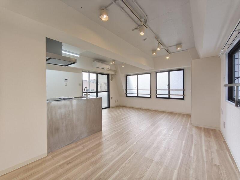 居室・リビング　内観