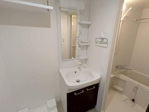 洗面設備　洗髪洗面化粧台