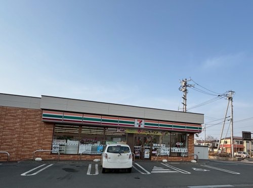 コンビニ　セブンイレブン 釧路川上町店（コンビニ）まで1m