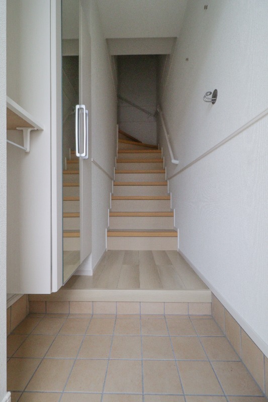 玄関　図面と現状に相違がある場合には現状を優先