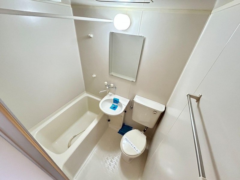 バス・シャワールーム　浴室