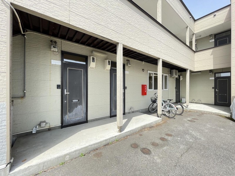 エントランス　エントランス