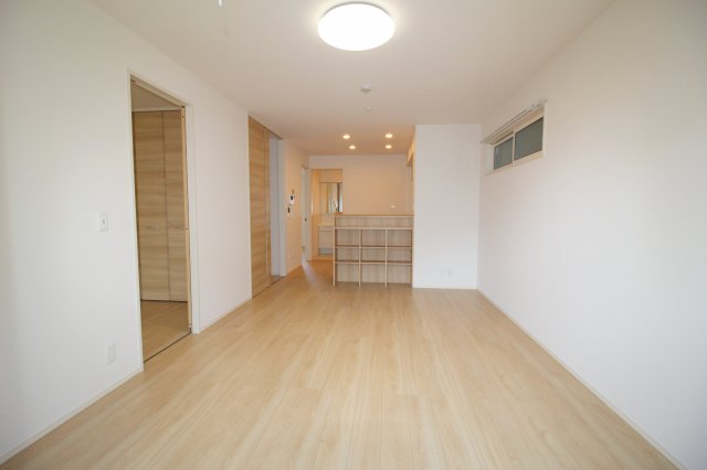 居室・リビング　別室の写真使用