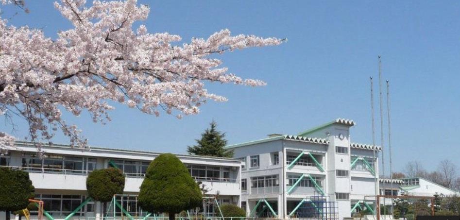 小学校　北上市立黒沢尻西小学校（小学校）まで1053m