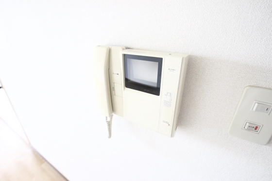 セキュリティ　※別室の写真です。