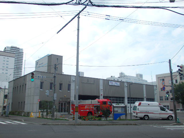 その他　消防署（その他）まで202m