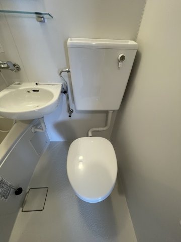 トイレ　落ち着いたトイレです