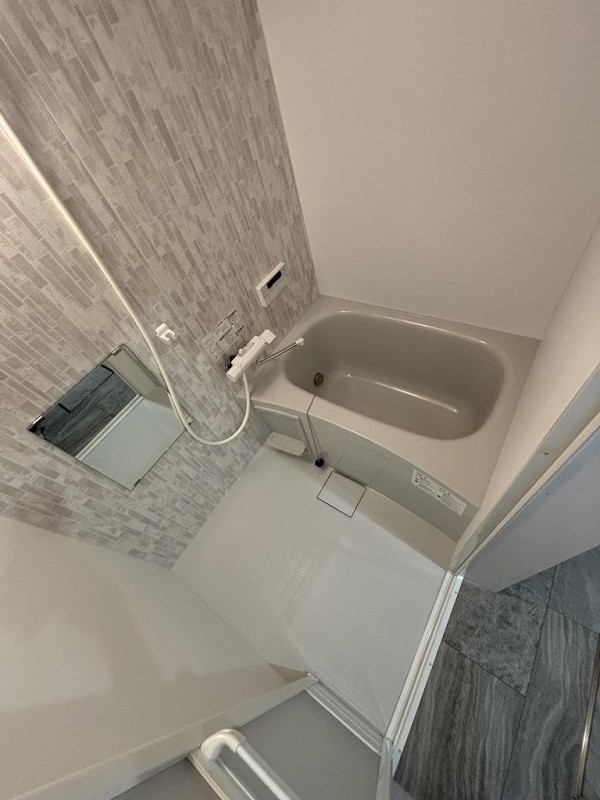 バス・シャワールーム　浴室