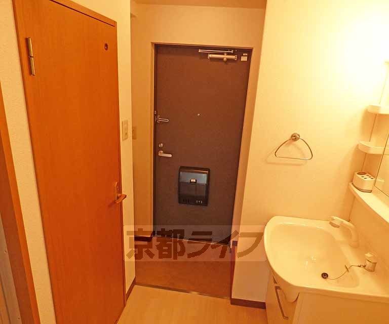 玄関　玄関です。