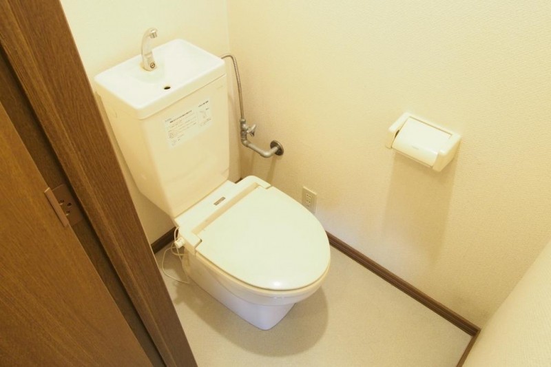 トイレ　トイレ