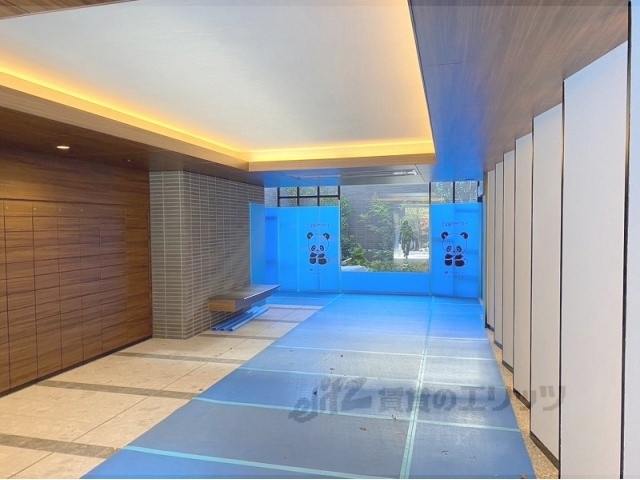 ロビー　ロビー