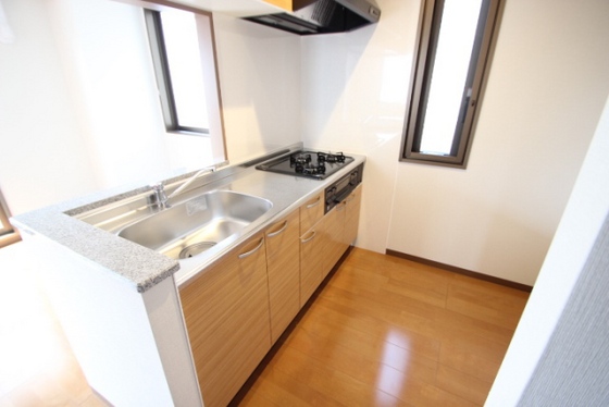 キッチン　※別部屋の写真です