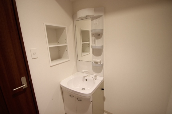 洗面設備　※別部屋の写真です