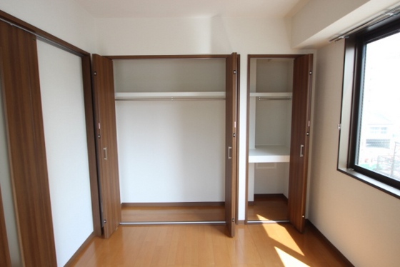 収納　※別部屋の写真です