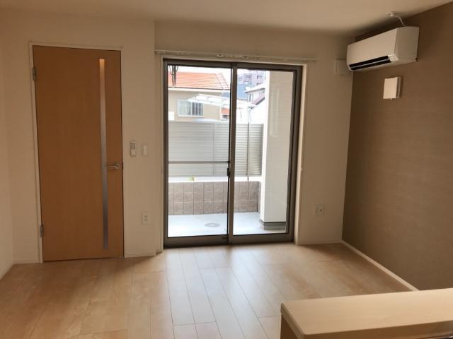 居室・リビング　リビング