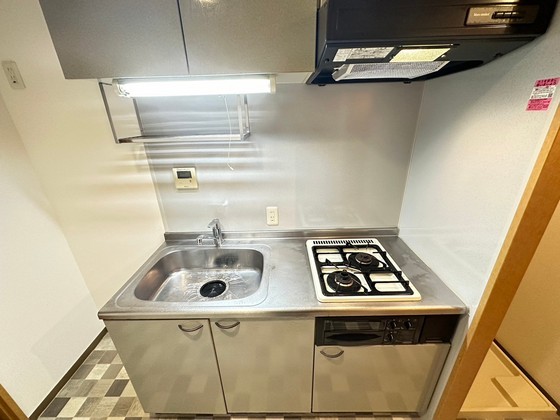 キッチン　※別部屋の写真です