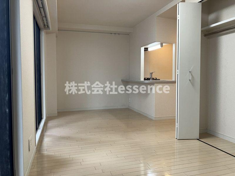 居室・リビング　弊社ではオンライン対応・現地対応可能です♪