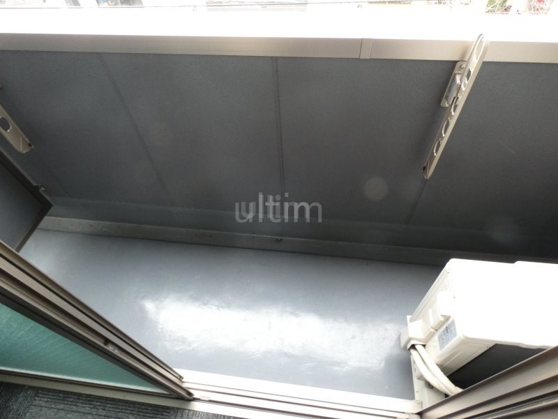 バルコニー　※同タイプの他のお部屋です