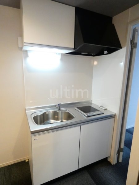 キッチン　※同タイプの他のお部屋です