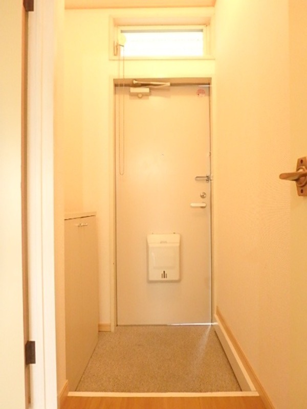 玄関　図面と現状に相違がある場合には現状を優先