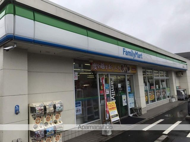 コンビニ　ファミリーマート（コンビニ）まで431m