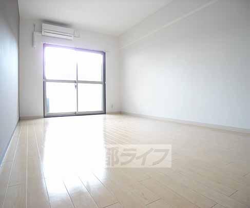 その他部屋・スペース　広い室内です。